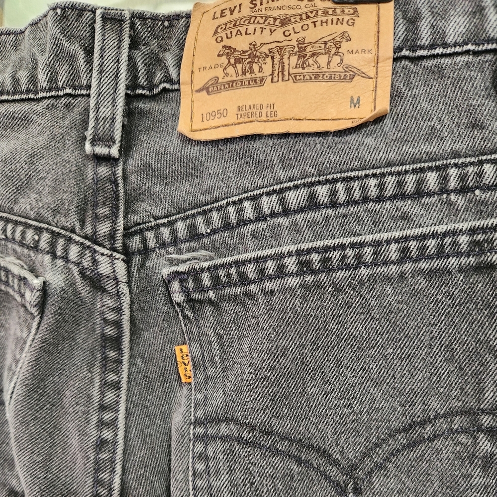 Vintage orange tab Levi Jeans